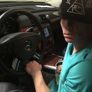 Meet your Posher, Bryson